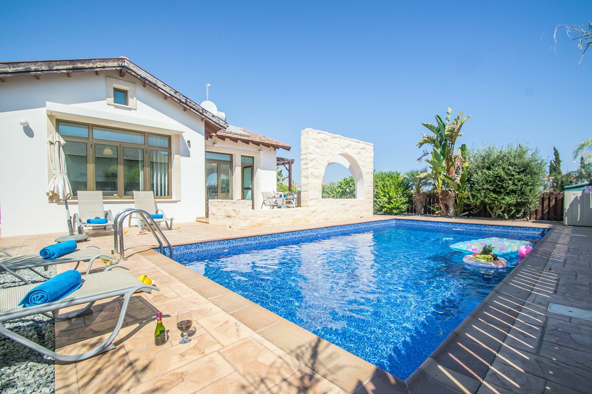 Rada'S Vacation Home Ayia Napa Exteriör bild